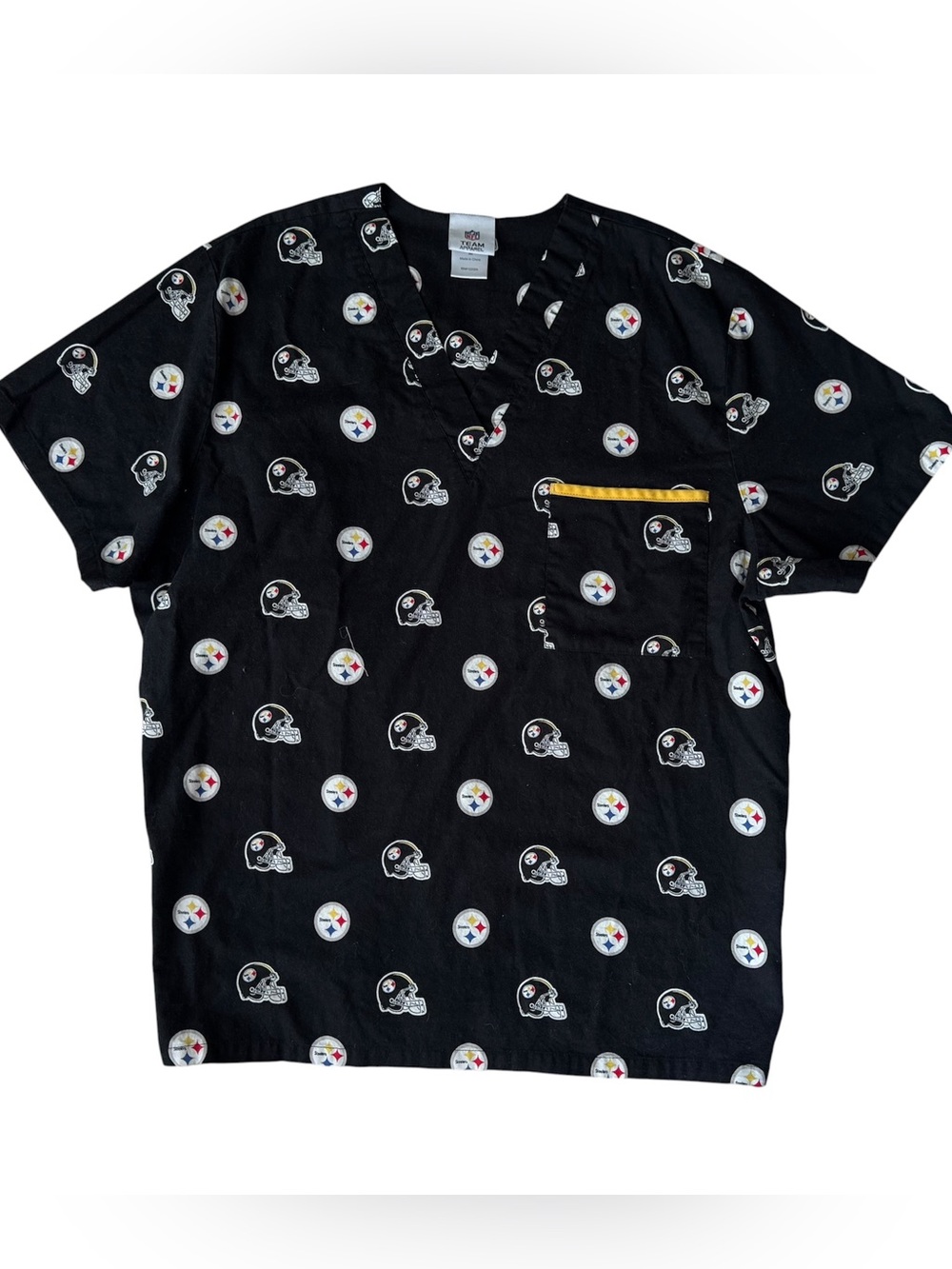 NFL Team Apparel Pittsburgh Steelers V-Neck Scrub Top - Size Medium